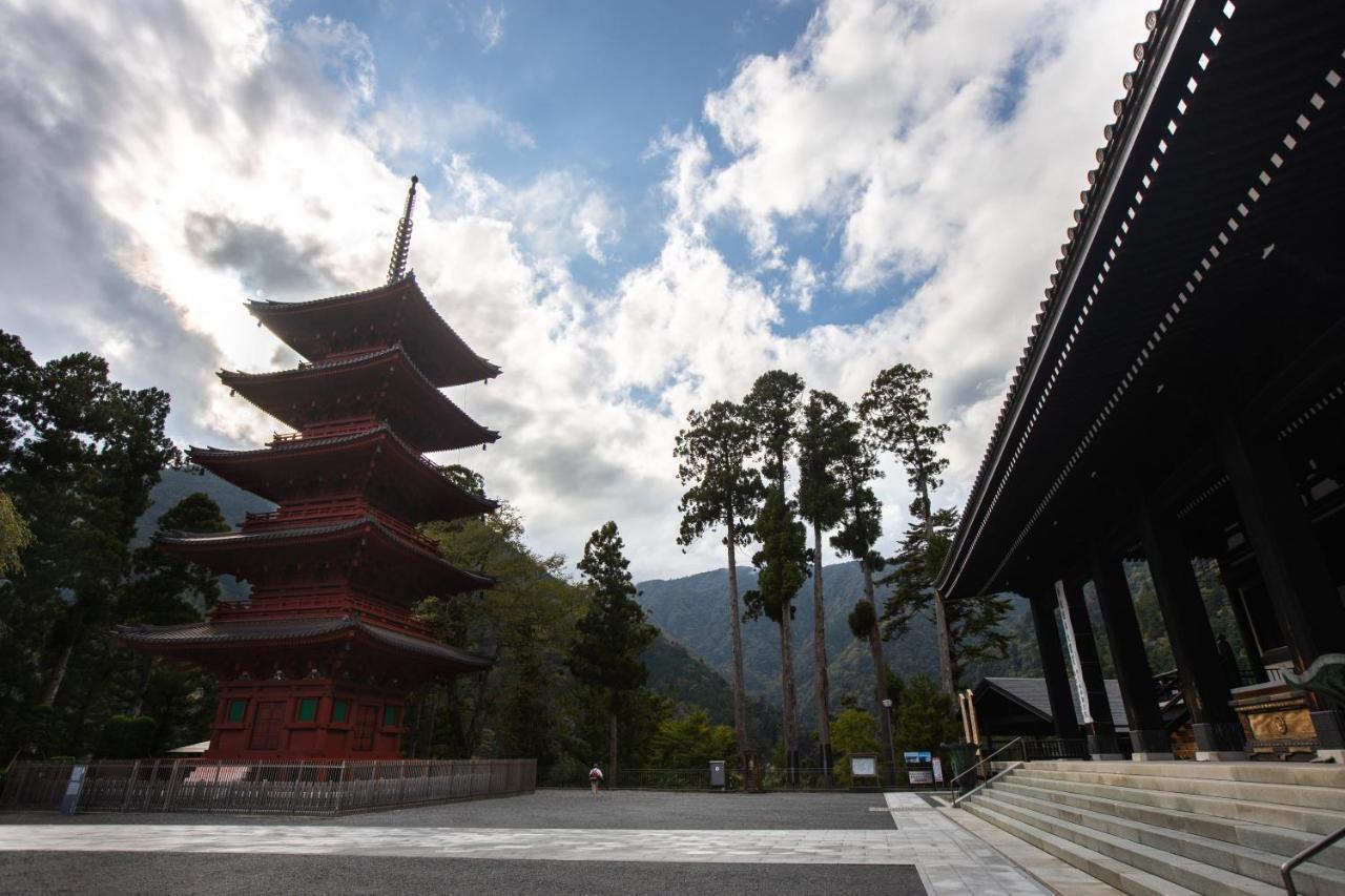 宿坊 端場坊｜Temple Hotel Habanobo Minobu Bagian luar foto