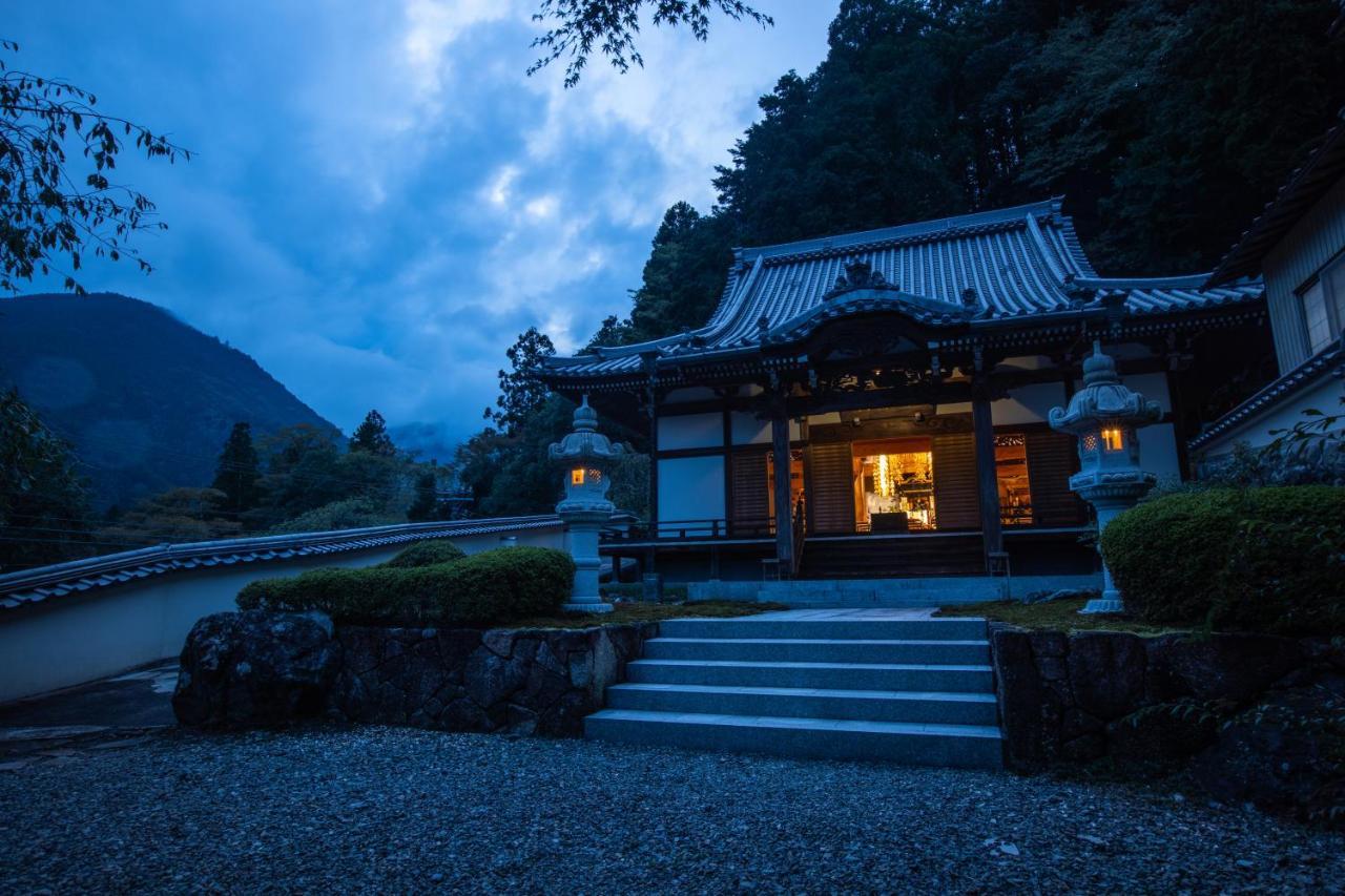 宿坊 端場坊｜Temple Hotel Habanobo Minobu Bagian luar foto