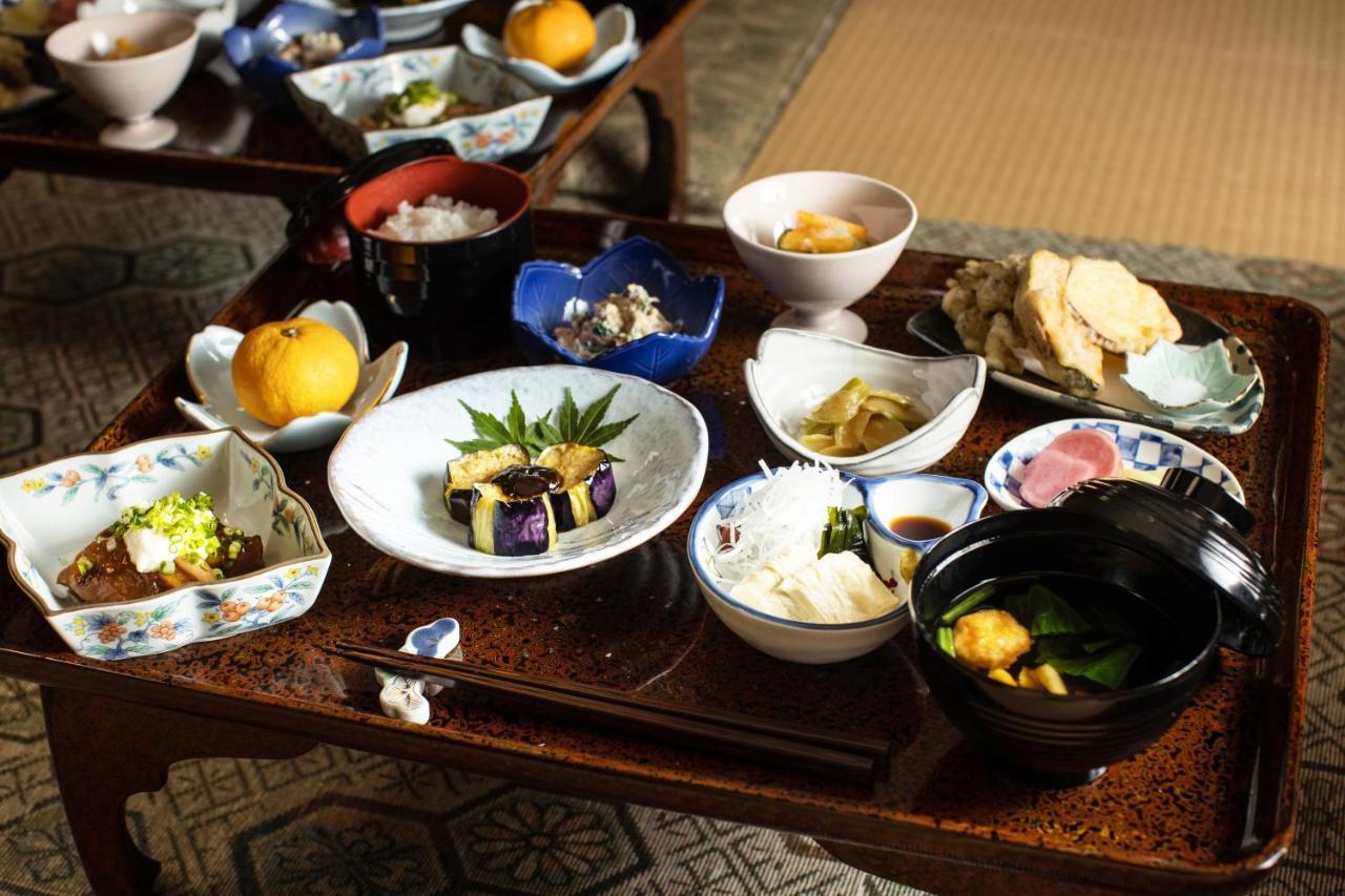 宿坊 端場坊｜Temple Hotel Habanobo Minobu Bagian luar foto