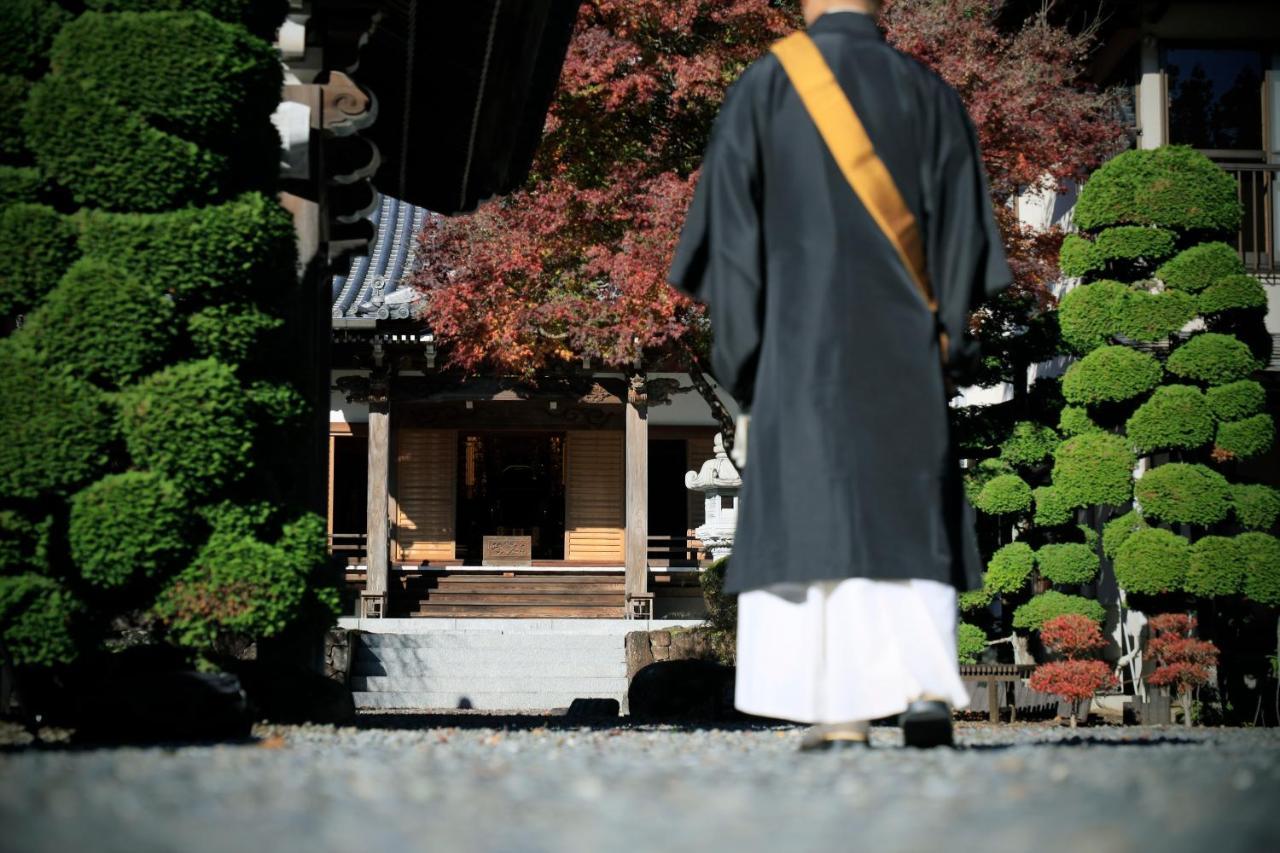 宿坊 端場坊｜Temple Hotel Habanobo Minobu Bagian luar foto